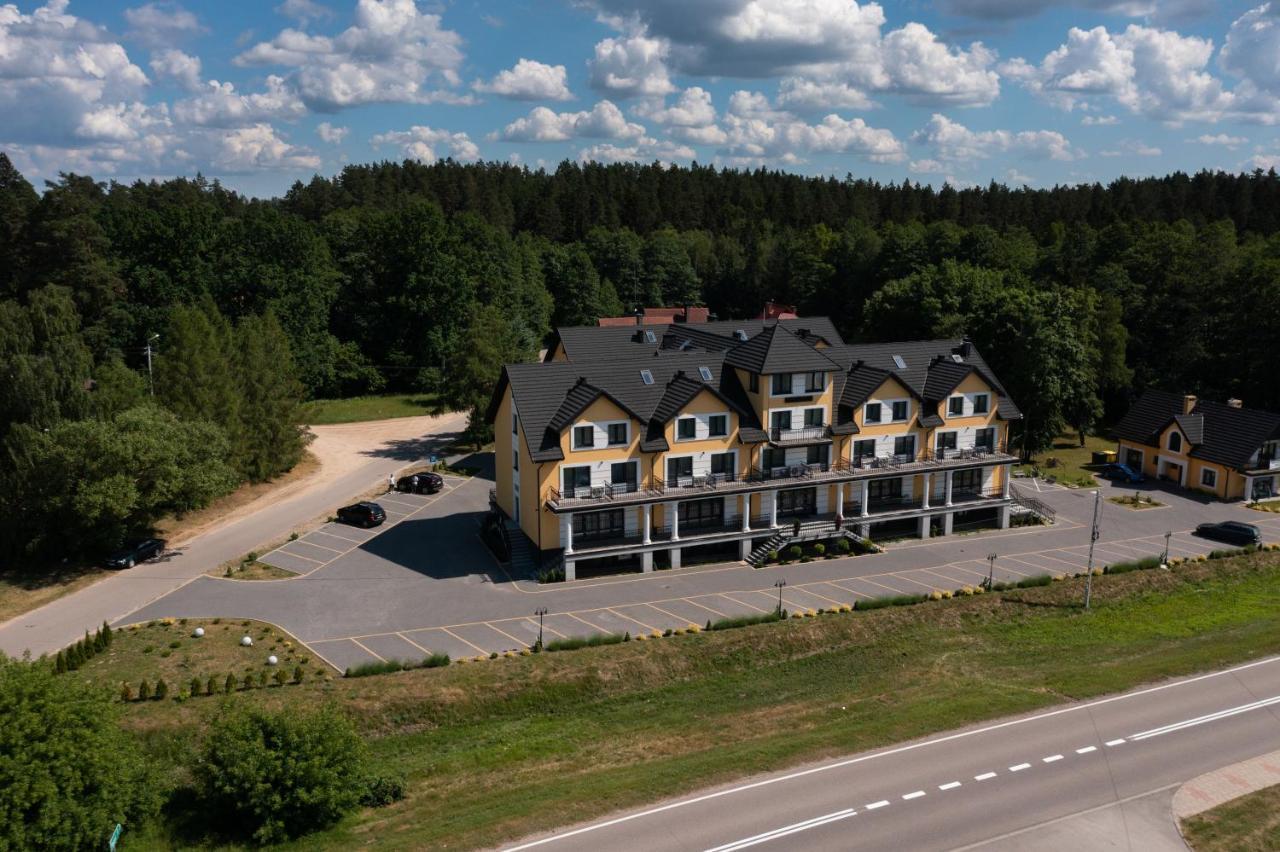 Kresovia Lägenhet Giby Exteriör bild